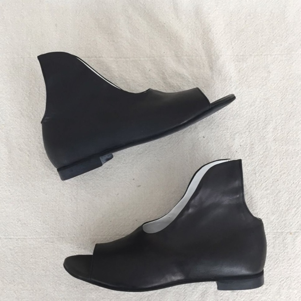 Papucei VEDA Black Peep Toe SANDAL 6
